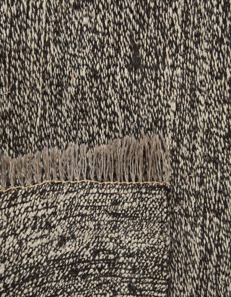 Detail image of  8' 2 x 9' 8  Hand Woven Kilim Modern Wool Rug