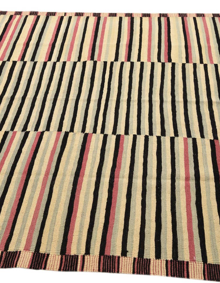 Detail image of  5' 10 x 7' 9  Hand Woven Kilim Modern Wool Rug