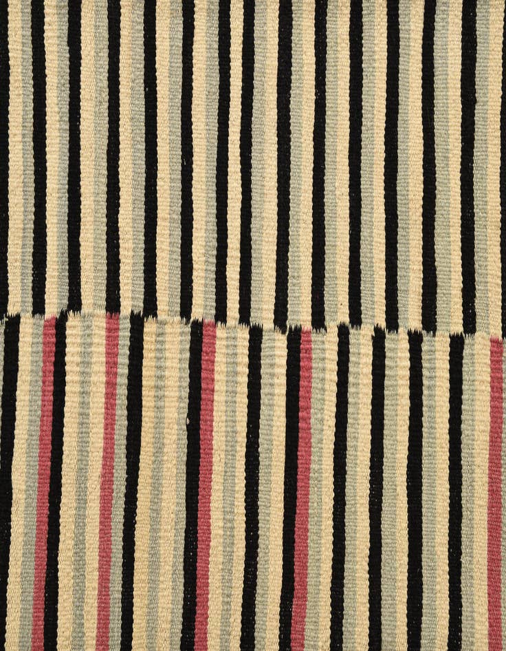 Detail image of  5' 10 x 7' 9  Hand Woven Kilim Modern Wool Rug