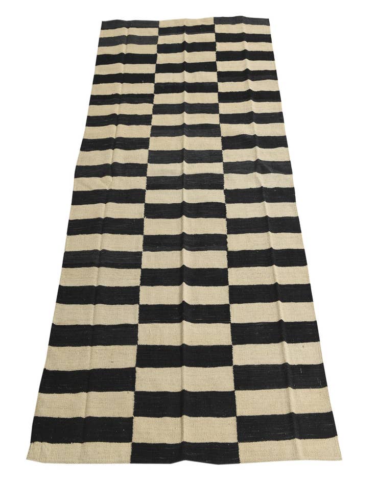 Detail image of  4' 3 x 6'  Hand Woven Kilim Modern Wool Rug