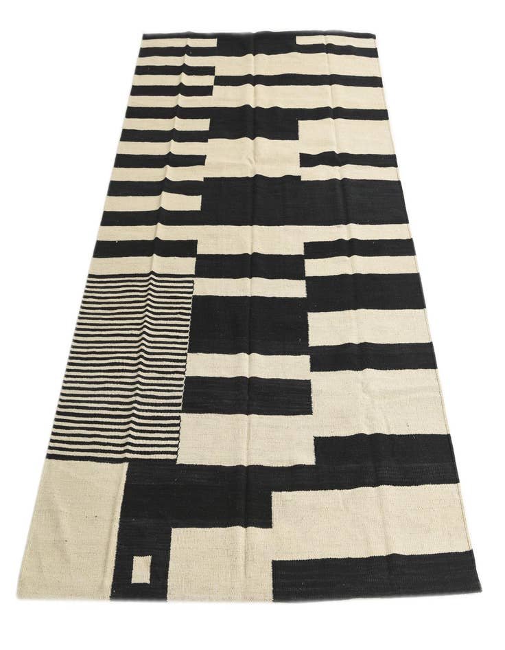 Detail image of  5' 2 x 6' 10  Hand Woven Kilim Modern Wool Rug