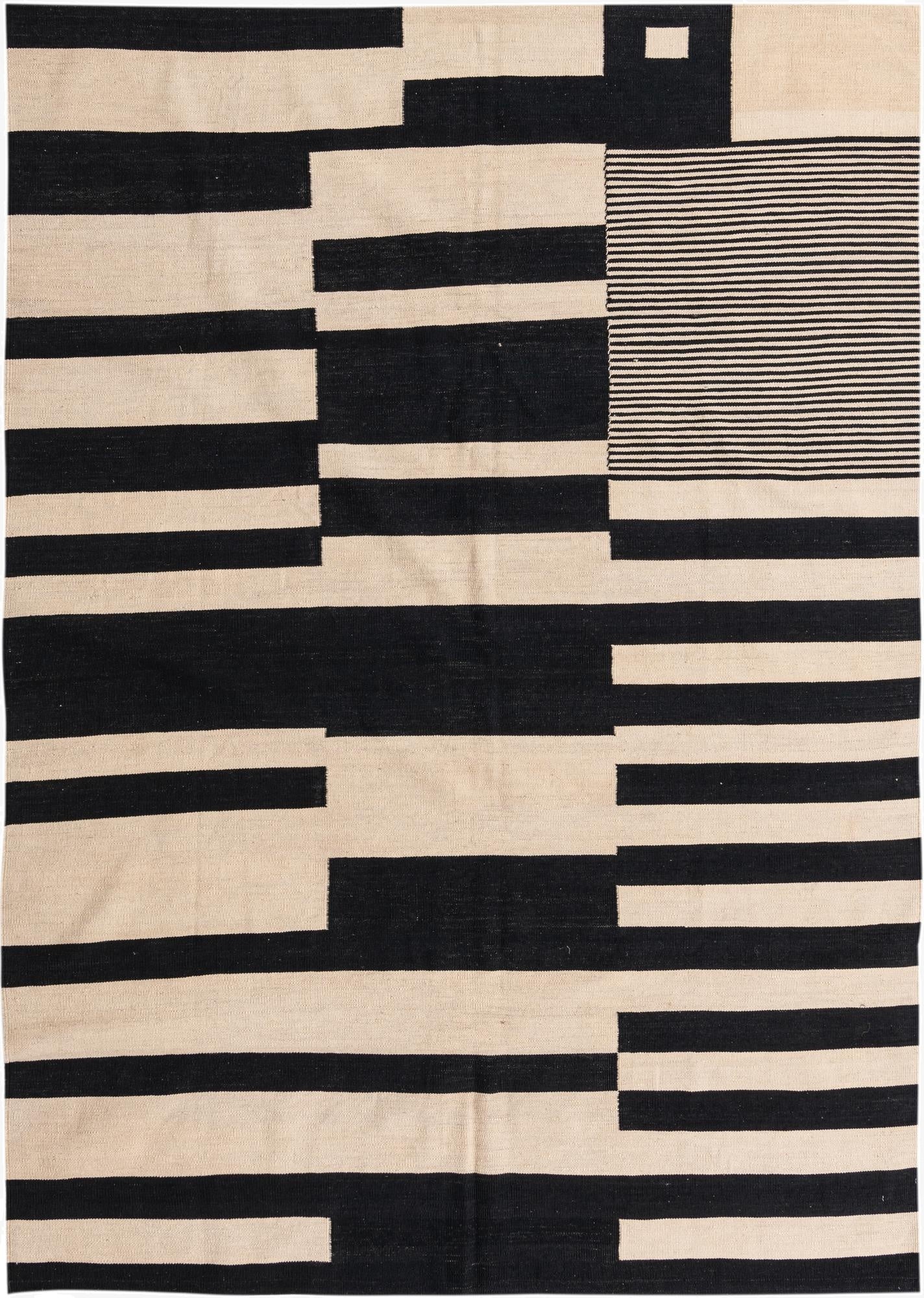  6' 9 x 9' 7  Hand Woven Kilim Modern Wool Rug