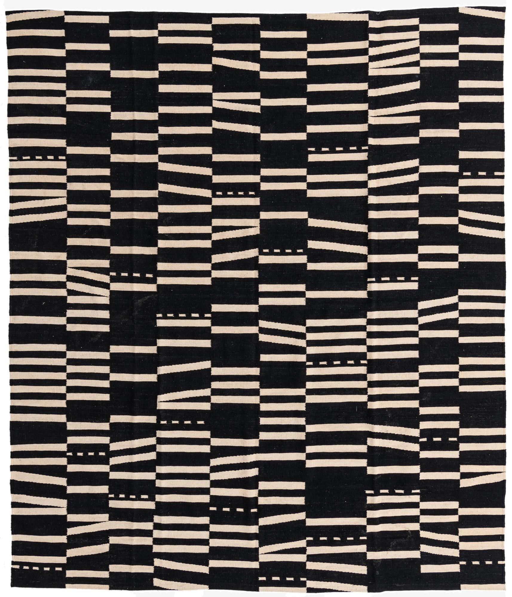  8' 6 x 9' 10  Hand Woven Kilim Modern Wool Rug