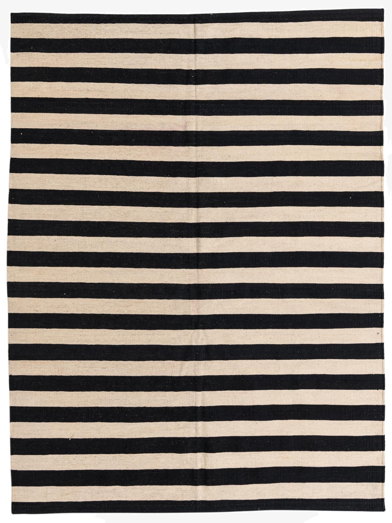  5' 9 x 7' 9  Hand Woven Kilim Modern Wool Rug