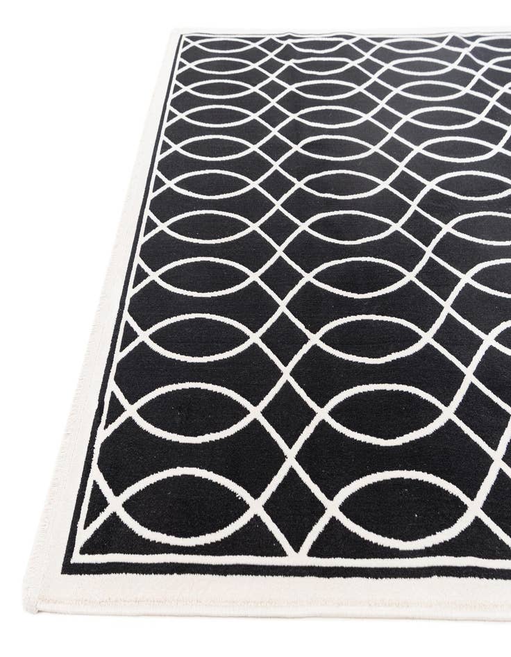 Detail image of  5' x 7' 7 Milano Rug