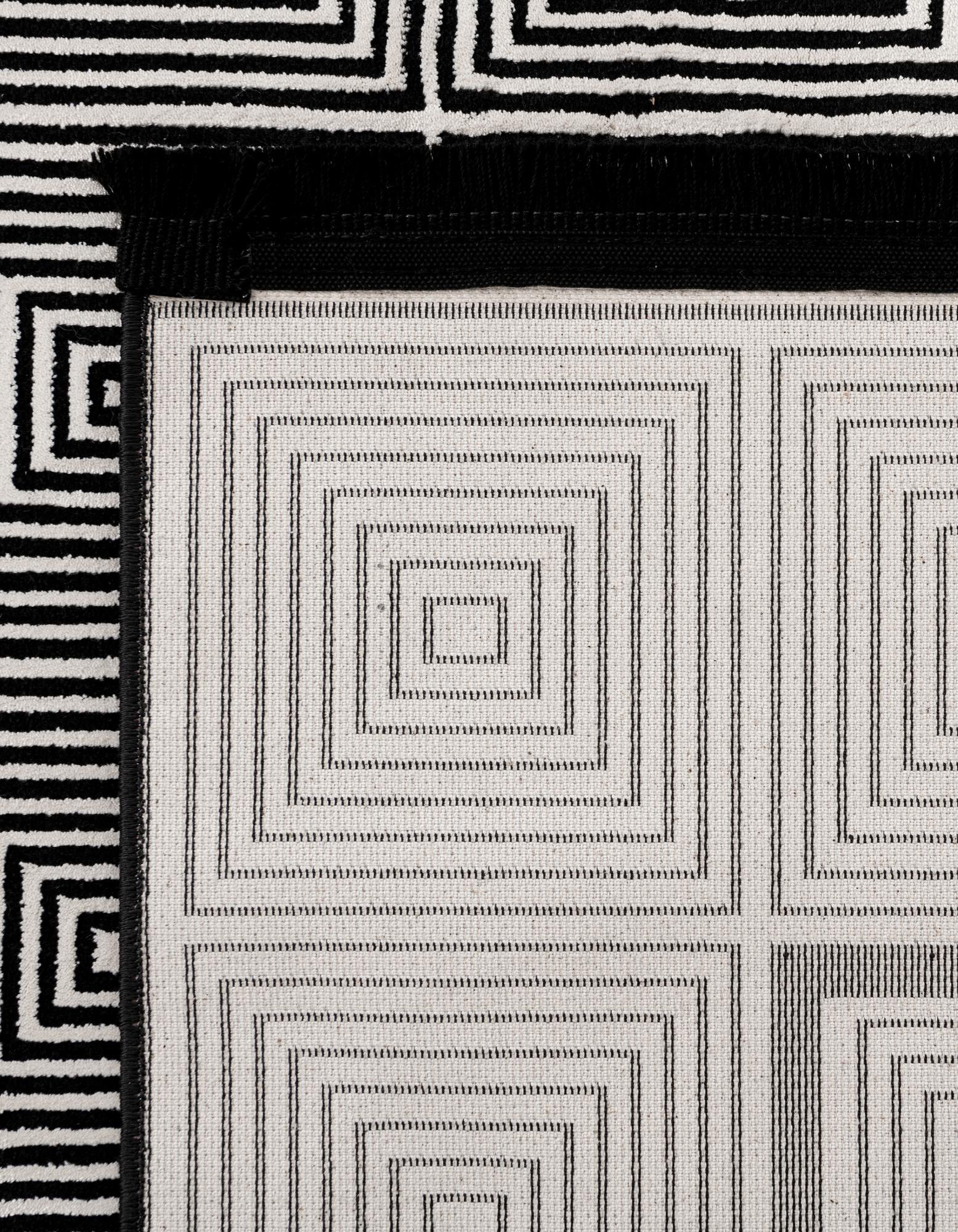 Black and White 2' x 3' 1 Milano Rug | Rugs.com