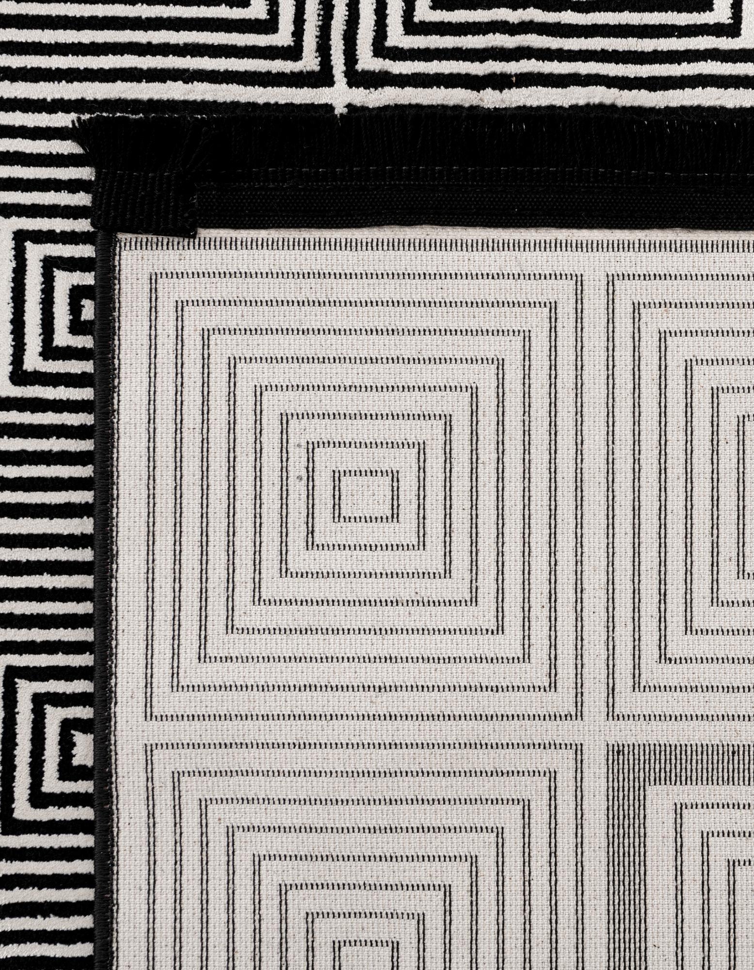Black and White 2' x 3' 1 Milano Rug | Rugs.com