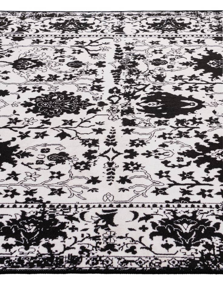 Detail image of  4' 3 x 6' 3 Monaco Washable Rug
