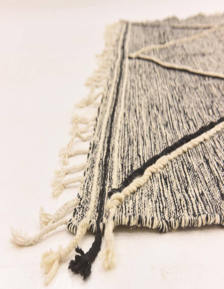 Detail image of  6' 9 x 9' 10  Hand Knotted Moroccan Wool Rug