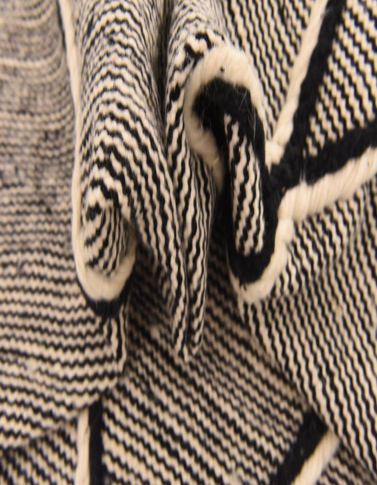 Detail image of  5' 2 x 8' 10  Hand Knotted Moroccan Wool Rug