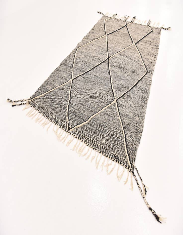 Detail image of  5' 2 x 8' 10  Hand Knotted Moroccan Wool Rug