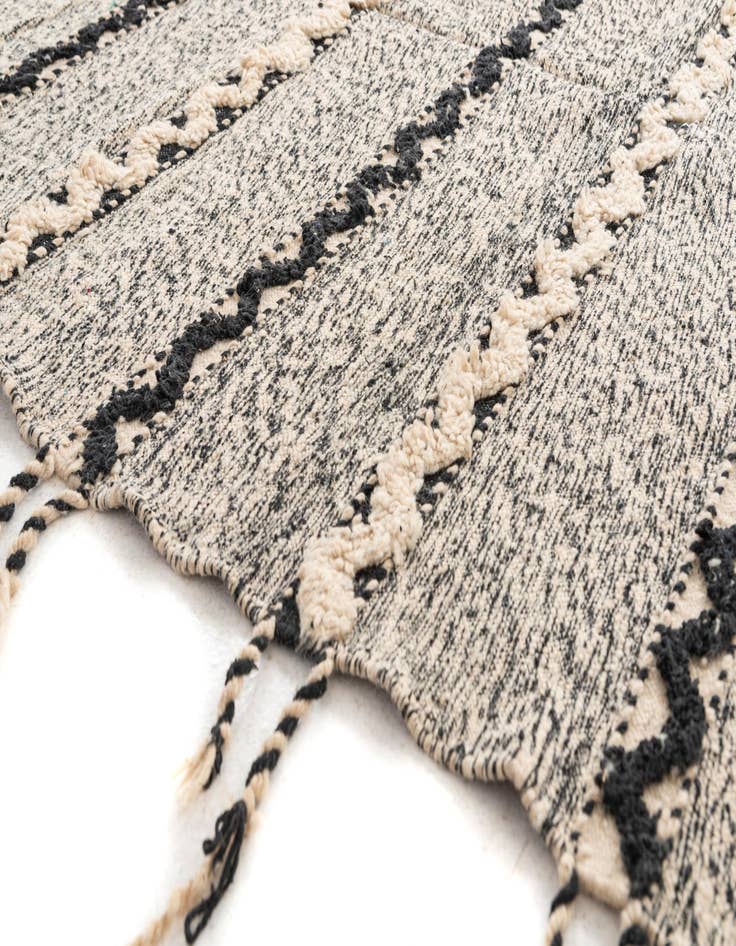 Detail image of  6' 6 x 10'  Hand Knotted Moroccan Wool Rug