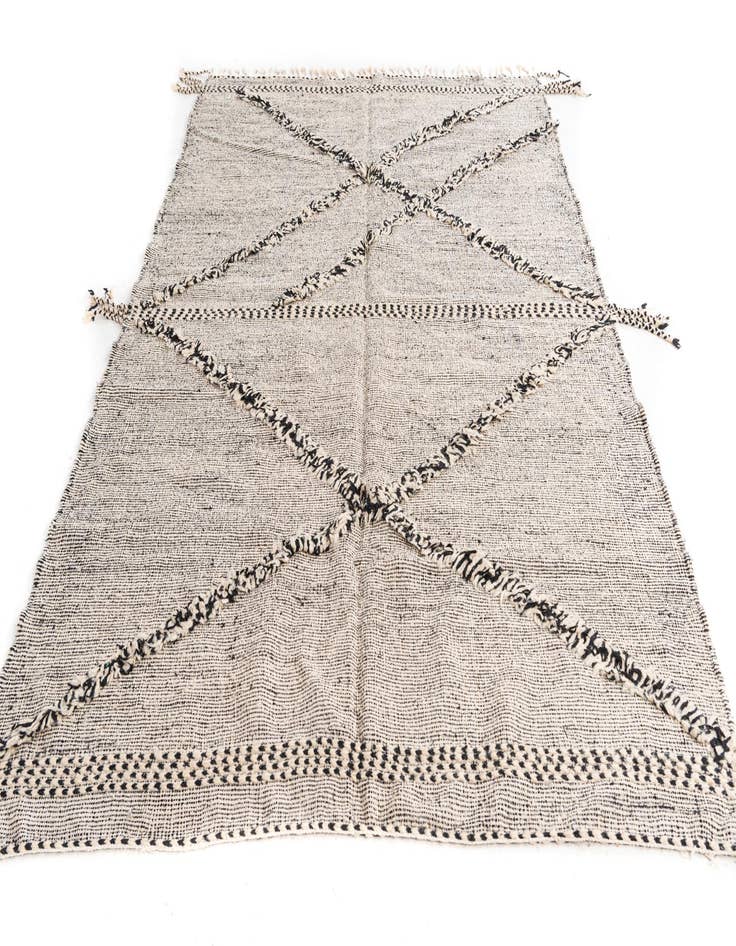 Detail image of  6' 8 x 9' 5  Hand Knotted Moroccan Wool Rug