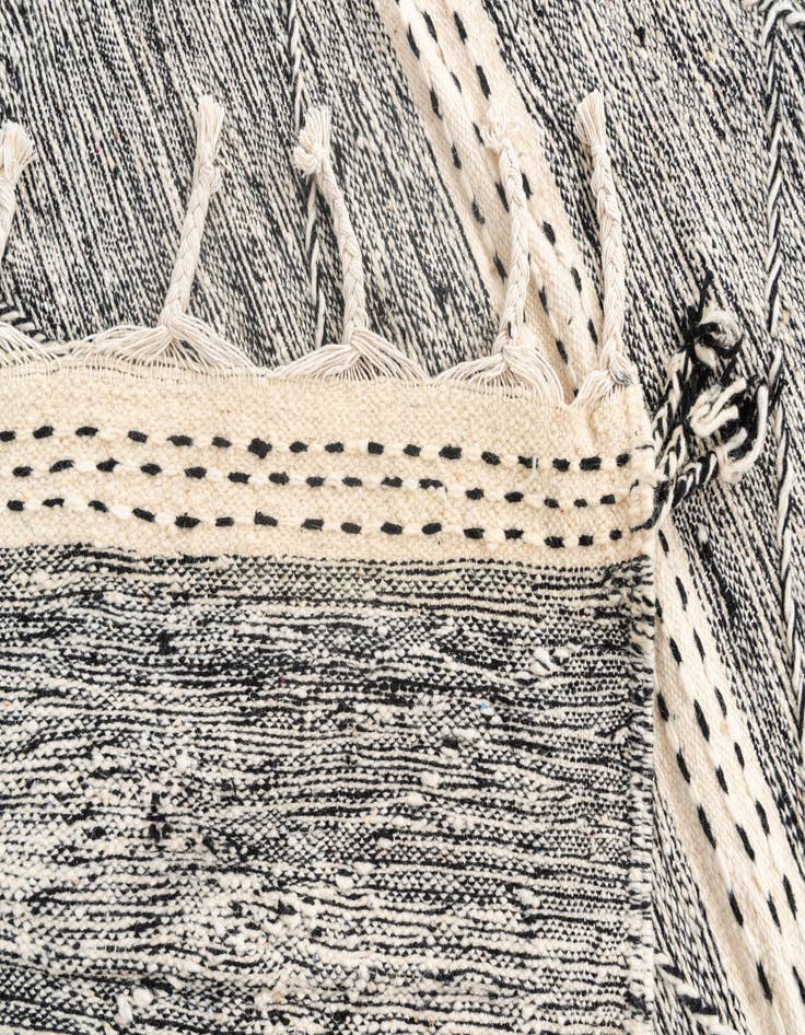 Detail image of  5' 10 x 9' 4  Hand Knotted Moroccan Wool Rug