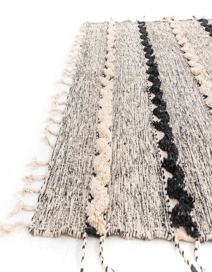 Detail image of  6' 6 x 9' 7  Hand Knotted Moroccan Wool Rug