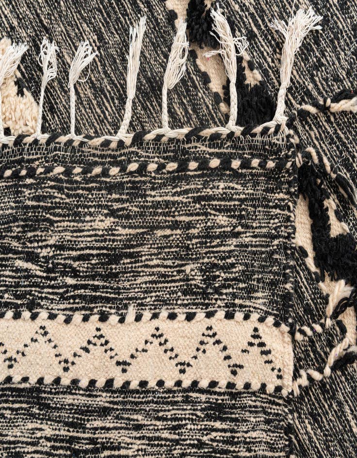 Detail image of  6' 9 x 9' 7  Hand Knotted Moroccan Wool Rug