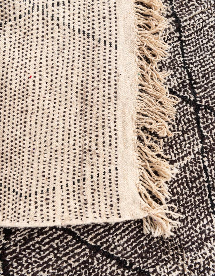 Detail image of  6' 7 x 9' 7  Hand Knotted Moroccan Wool Rug