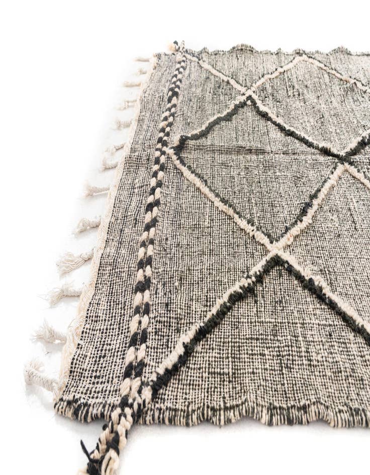 Detail image of  5' 2 x 9' 2  Hand Knotted Moroccan Wool Rug