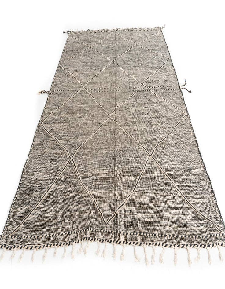 Detail image of  6' 10 x 9' 9  Hand Knotted Moroccan Wool Rug