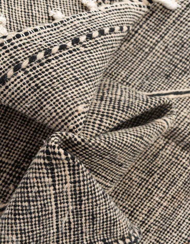 Detail image of  6' 10 x 9' 9  Hand Knotted Moroccan Wool Rug