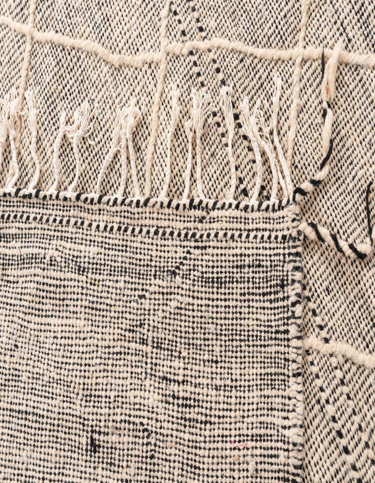 Detail image of  6' x 9' 10  Hand Knotted Moroccan Wool Rug