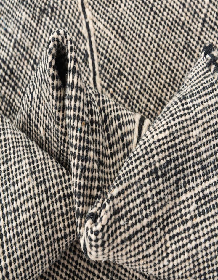 Detail image of  6' 9 x 10' 4  Hand Knotted Moroccan Wool Rug