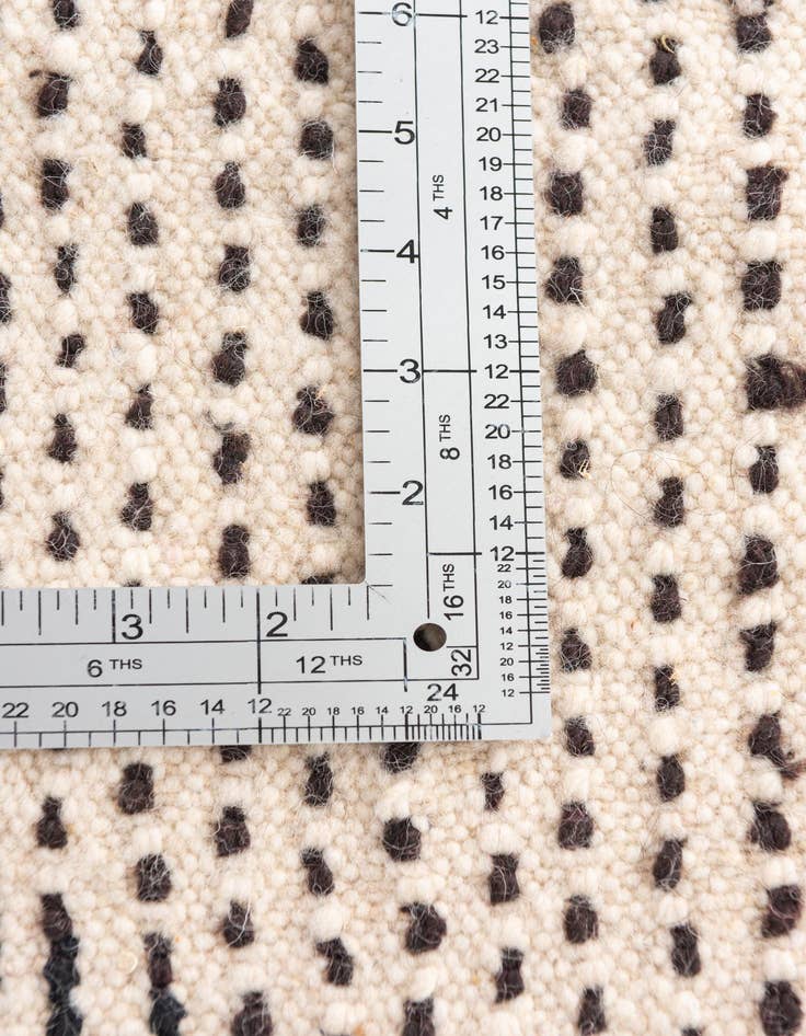 Detail image of  6' 10 x 10' 2  Hand Knotted Moroccan Wool Rug