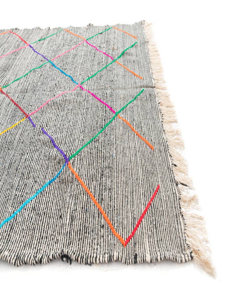 Detail image of  4' 9 x 7' 7  Hand Knotted Moroccan Wool Rug