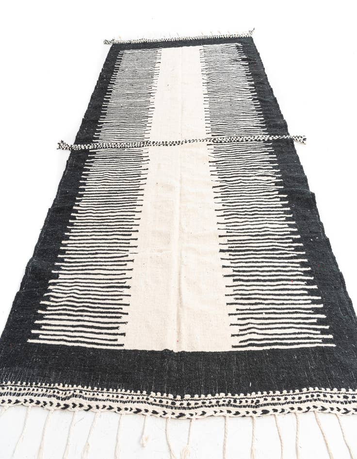 Detail image of  7' 4 x 11' 3  Hand Knotted Moroccan Wool Rug