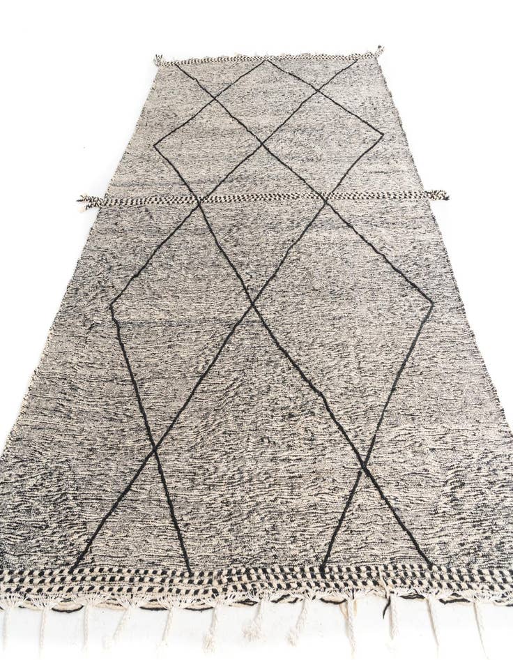 Detail image of  8' 3 x 11' 6  Hand Knotted Moroccan Wool Rug