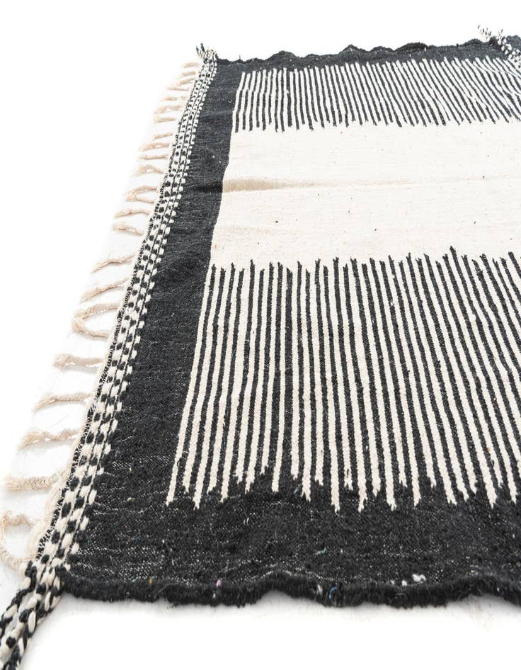 Detail image of  7' x 10' 5  Hand Knotted Moroccan Wool Rug