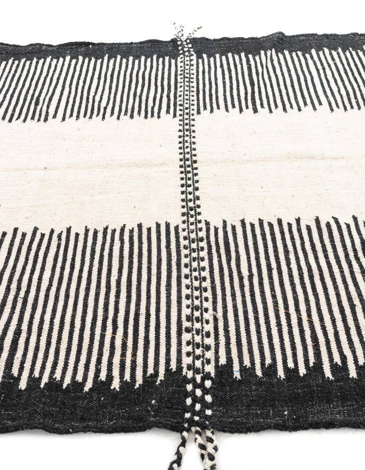 Detail image of  7' x 10' 5  Hand Knotted Moroccan Wool Rug