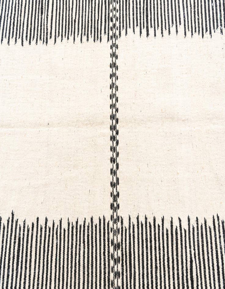 Detail image of  7' x 10' 5  Hand Knotted Moroccan Wool Rug