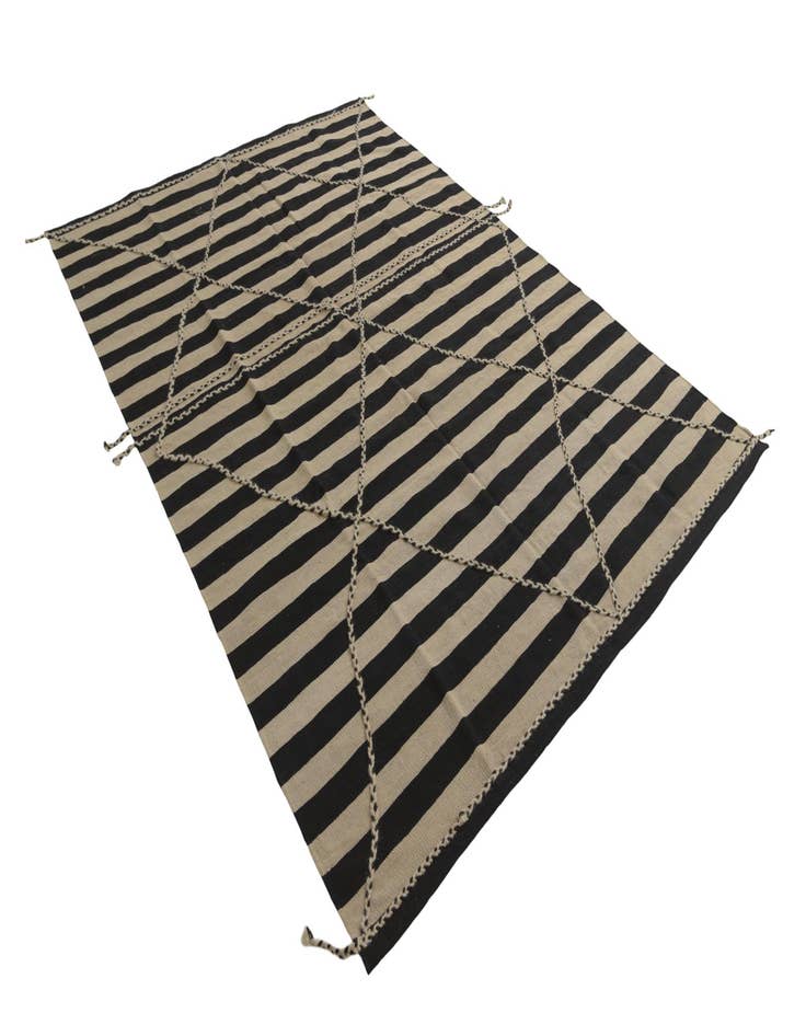 Detail image of  6' 8 x 9' 8  Hand Knotted Moroccan Wool Rug