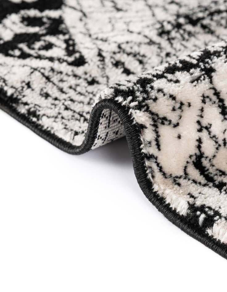 Detail image of  10' x 14' Oregon Rug