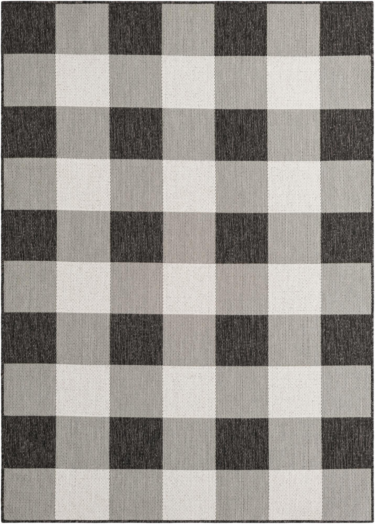  5' 3 x 7'  Washable Checkered Indoor / Outdoor Rug