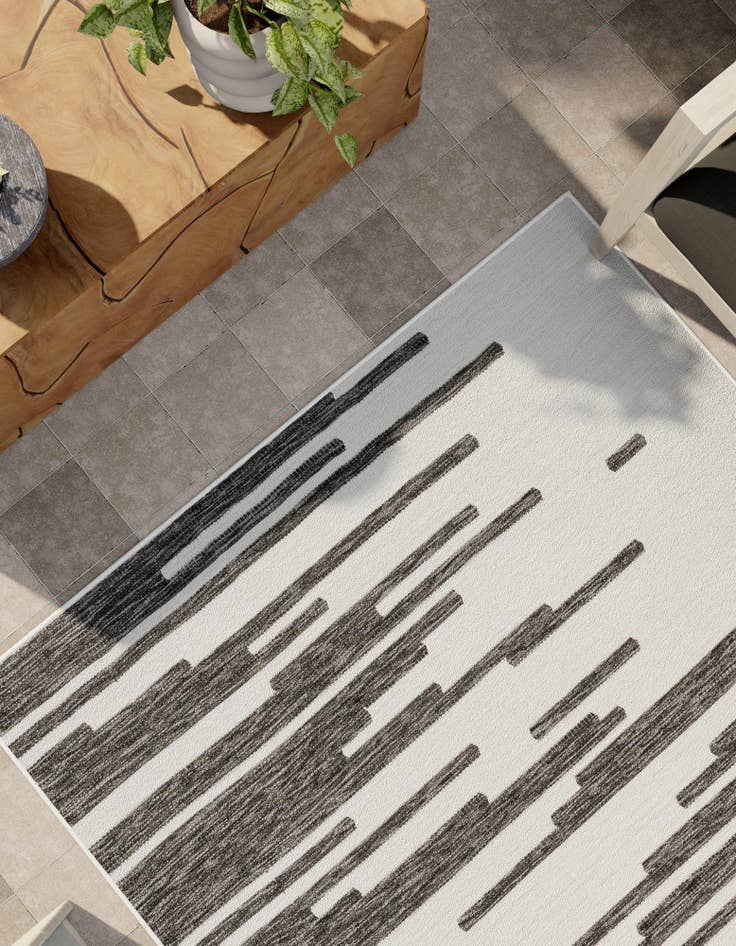 Detail image of  7' x 10'  Washable Modern Indoor / Outdoor Rug