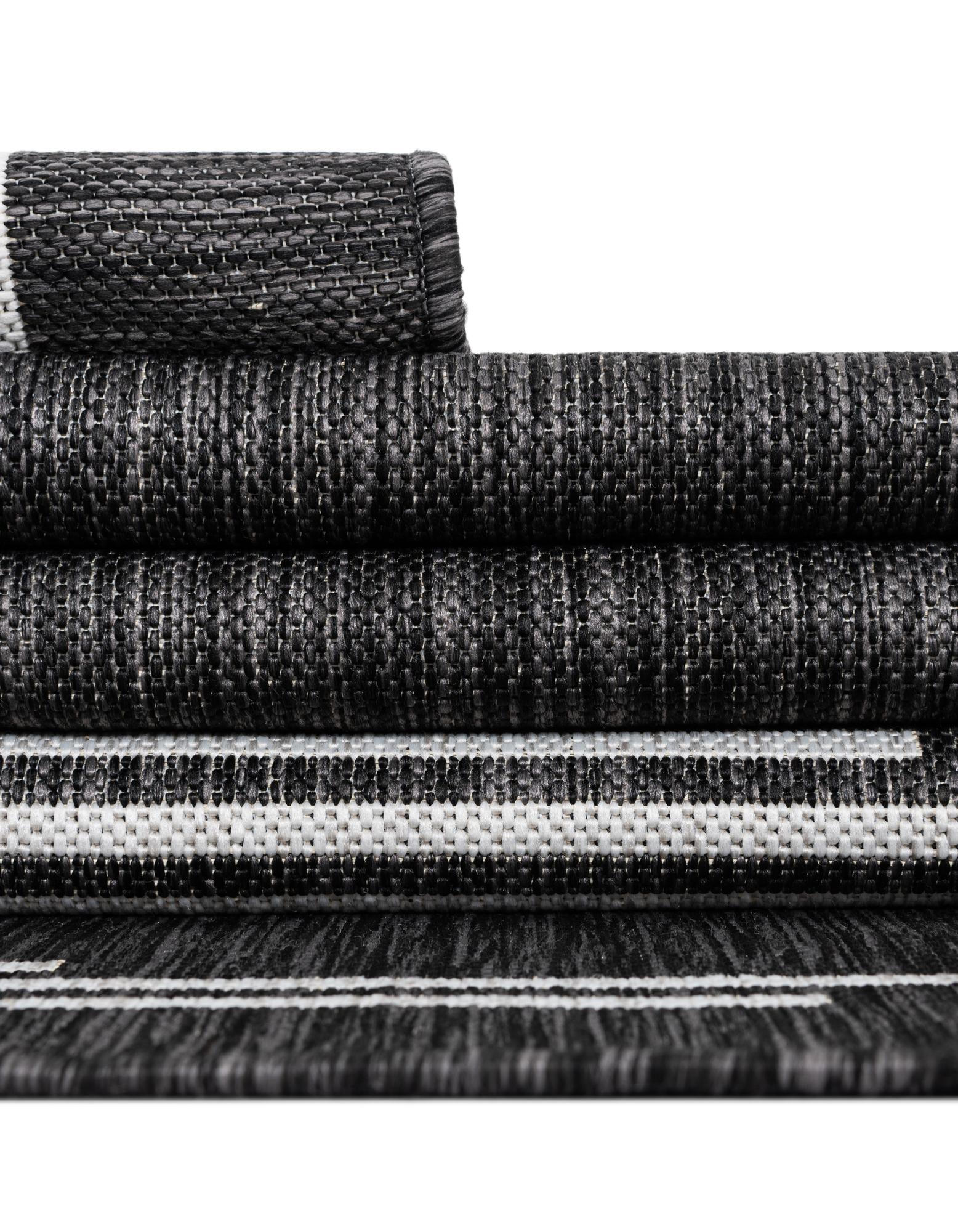 Black and White 9' x 12' Modern Indoor / Outdoor Rug | Rugs.com