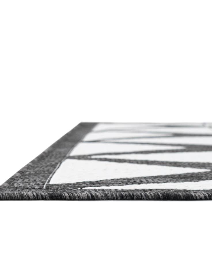 Detail image of  7' 10 x 10'  Washable Modern Indoor / Outdoor Rug