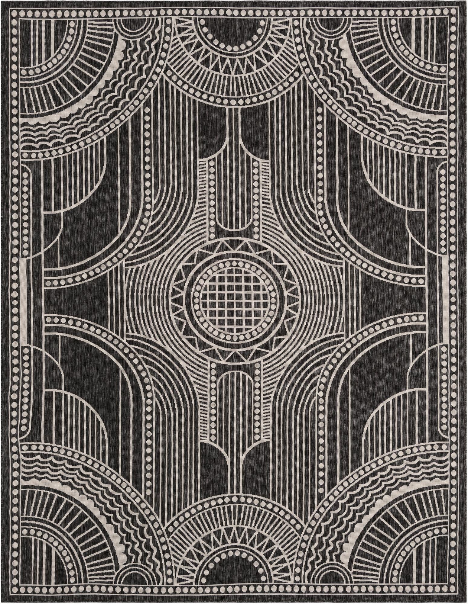  9' x 12'  Washable Traditional Indoor / Outdoor Rug