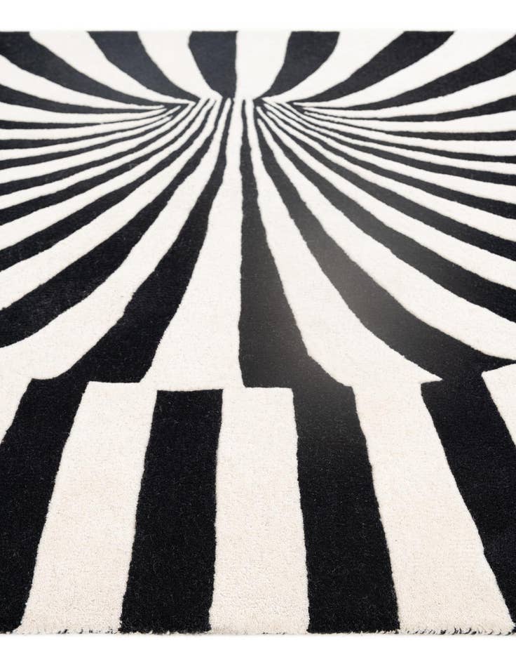 Detail image of  4' x 5' 10 Vortex Wool Rug