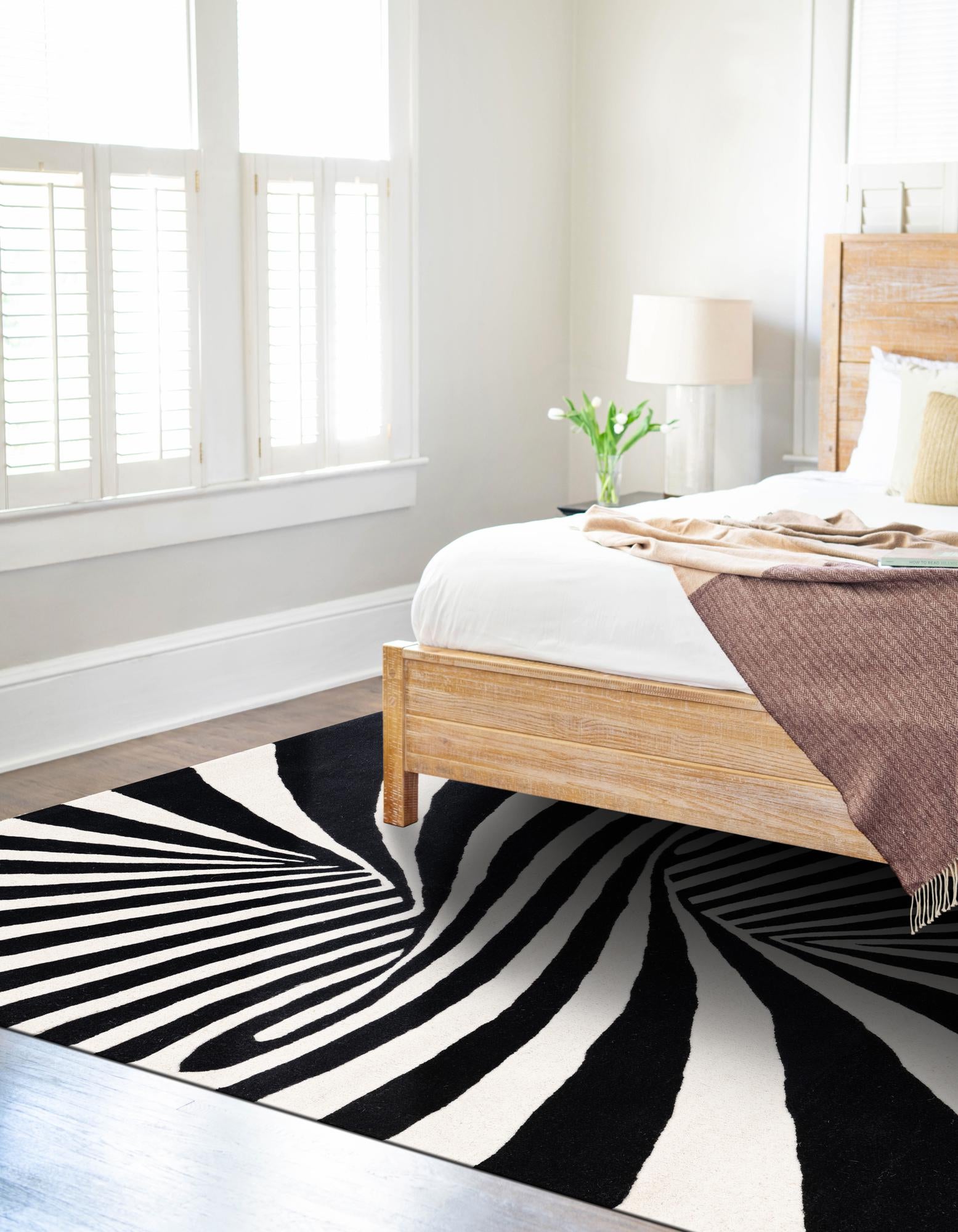 Black and White 10' x 14' 1 Vortex Wool Rug