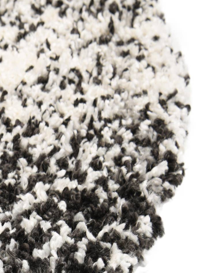 Detail image of  3' 3 x 3' 3 Athena Shag Round Rug