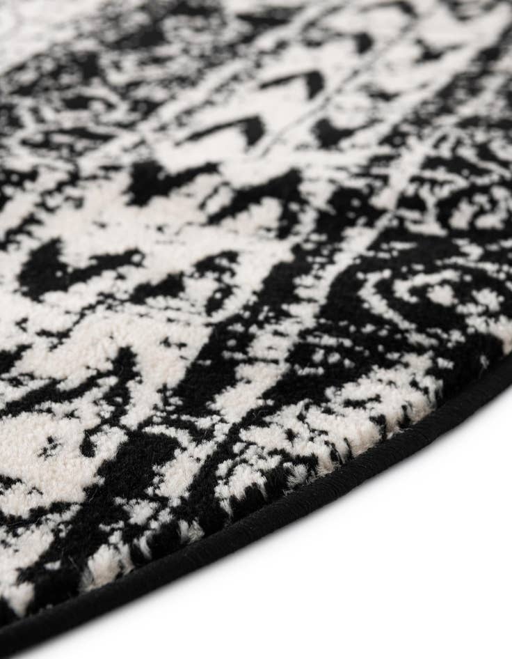 Detail image of  5' 3 x 5' 3 Oregon Round Rug