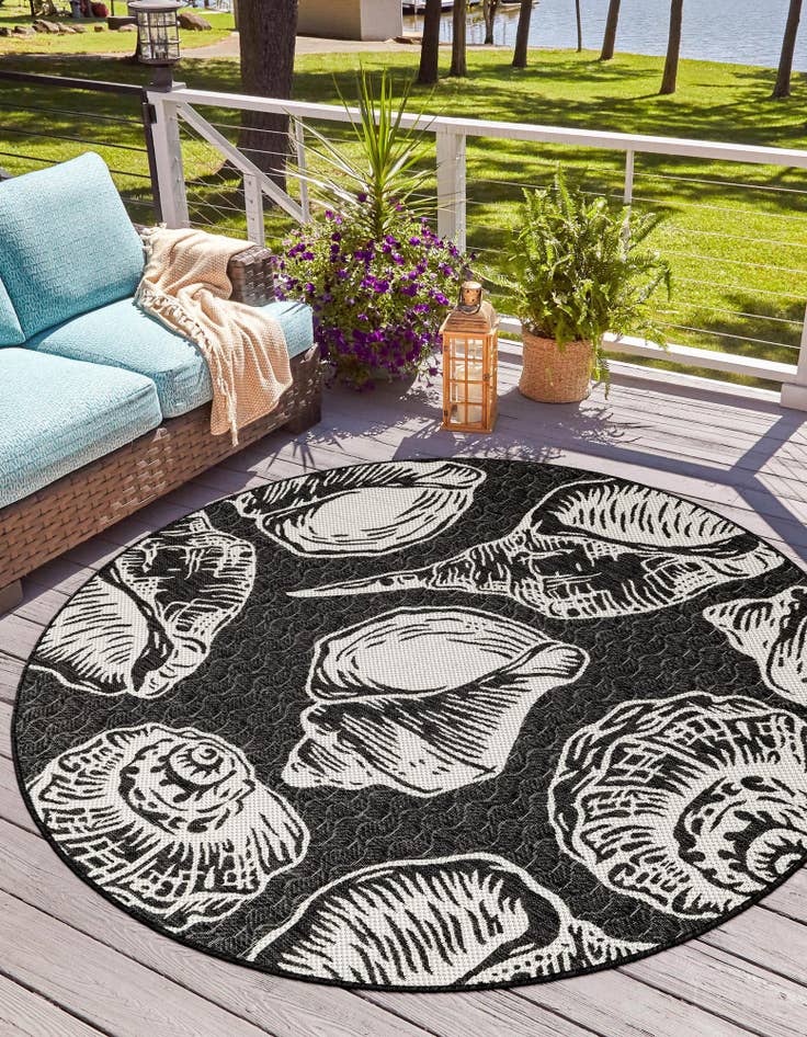 Detail image of  12' x 12'  Washable Coastal Indoor / Outdoor Round Rug