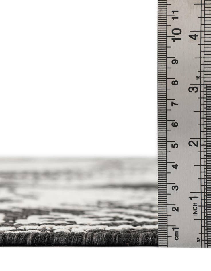 Detail image of  12' x 12'  Washable Coastal Indoor / Outdoor Round Rug