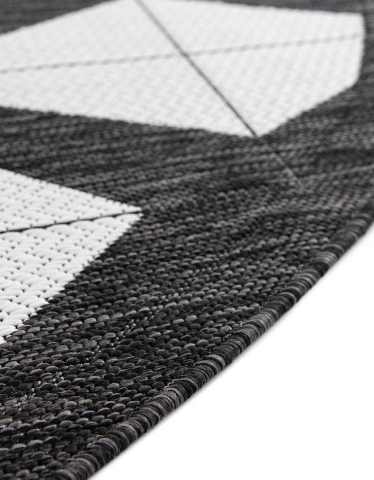 Detail image of  13' x 13'  Washable Modern Indoor / Outdoor Round Rug