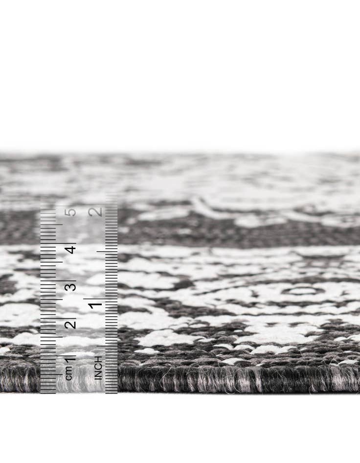 Detail image of  12' x 12'  Washable Traditional Indoor / Outdoor Round Rug