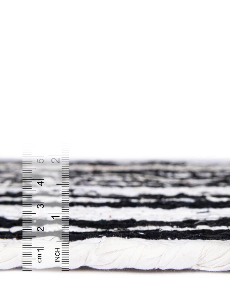 Detail image of  2' 7 x 6' 1  Hand Braided Chindi Runner Rug