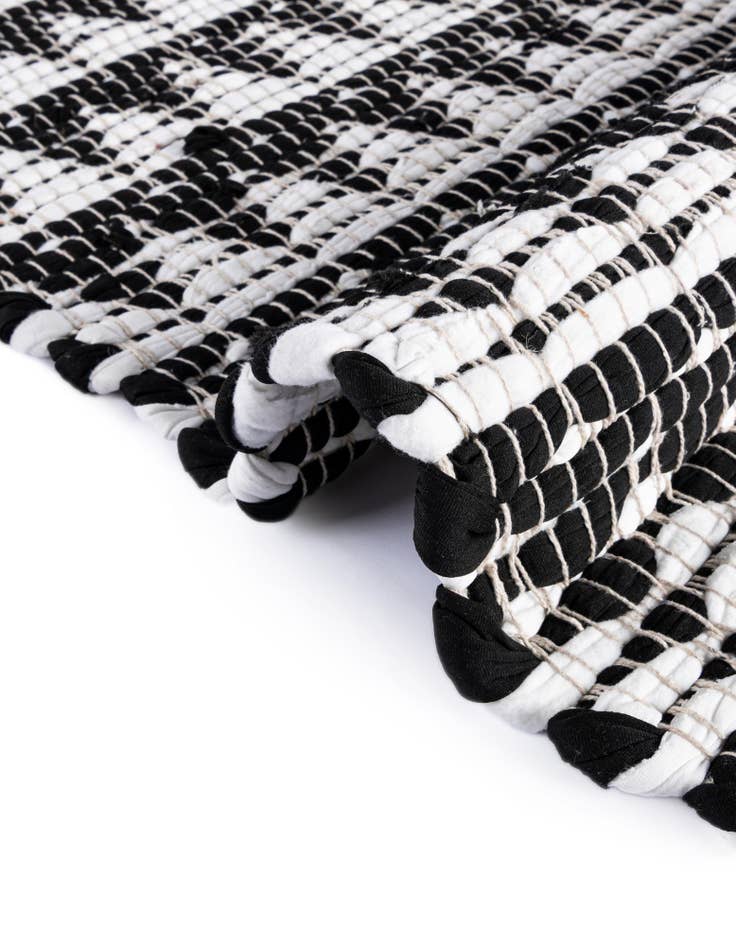 Detail image of  2' 2 x 6' 1  Hand Woven Chindi Jute Runner Rug